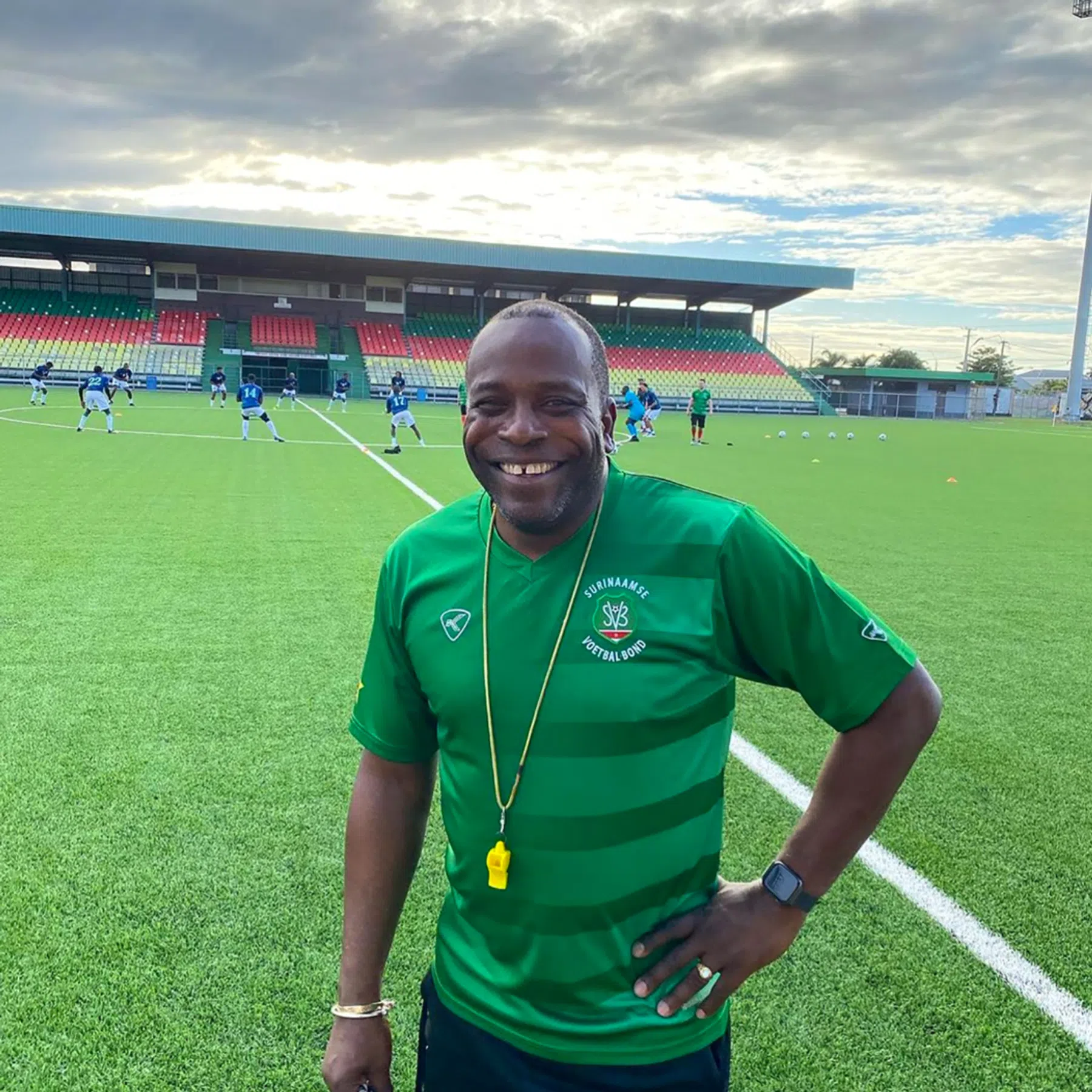 Stanley Menzo wil de cirkel rondmaken met Suriname 