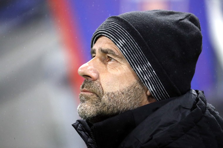 Bosz draait er na transfer niet omheen: 'Ik denk niet dat hij dat kan'