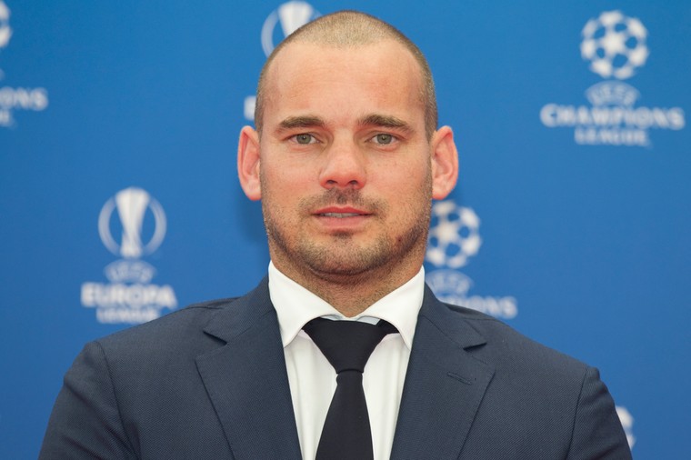 Open sollicitatie Sneijder bij Ajax: 'Ze mogen me benaderen'