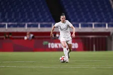 Thumbnail for article: Ongekend en ongelooflijk: perfecte hattrick aan eigen goals in vrouweninterland