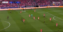 Thumbnail for article: Hoe Ajax voor rust Benfica in zijn greep kreeg (en tegen vier aanvallers wankelde)
