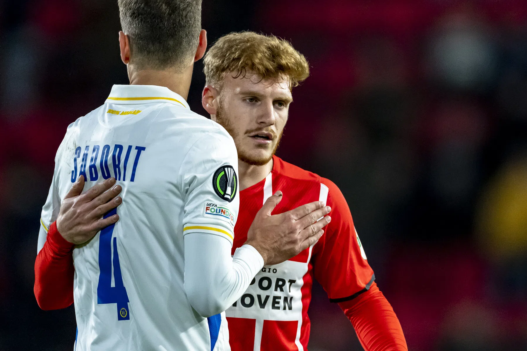 PSV na hectische avond door in Europa