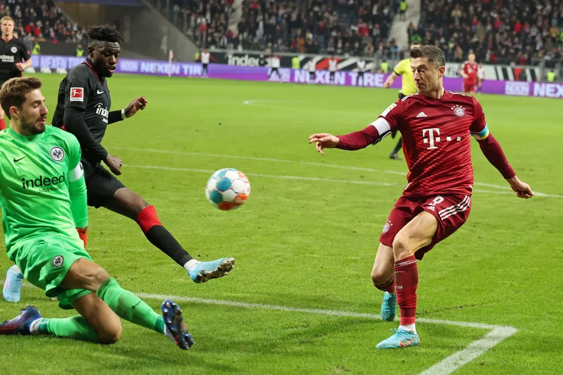 Uitspraak Salihamidzic verrast Lewandowski: 'Dat hoor ik voor het eerst'