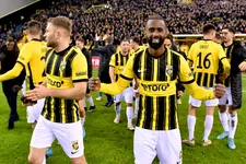 Thumbnail for article: De nieuwe assistkoning van Vitesse geeft de credits graag aan anderen
