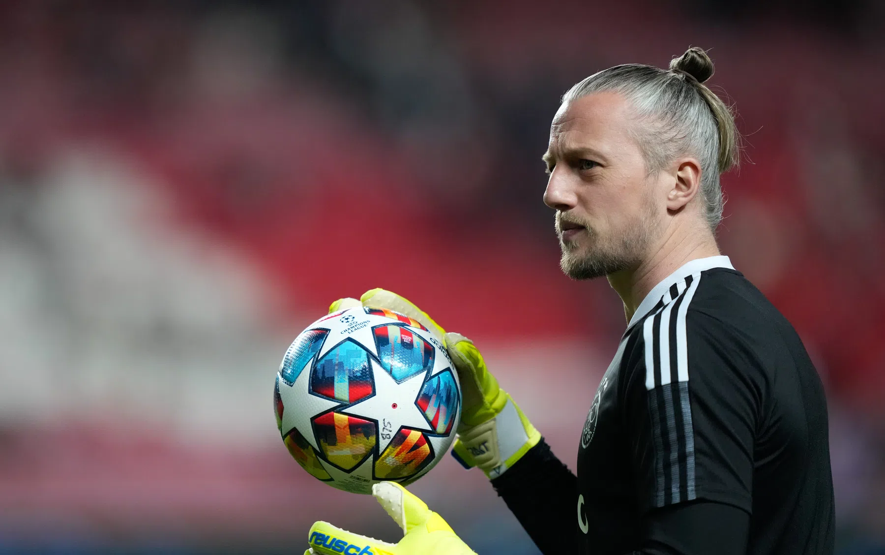 Ajax geeft duidelijkheid over herstelperiodes Pasveer en Gorter