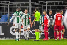 Thumbnail for article: Dordrecht-speler N'Diaye is ontdaan van racisme en vliegt naar Frankrijk