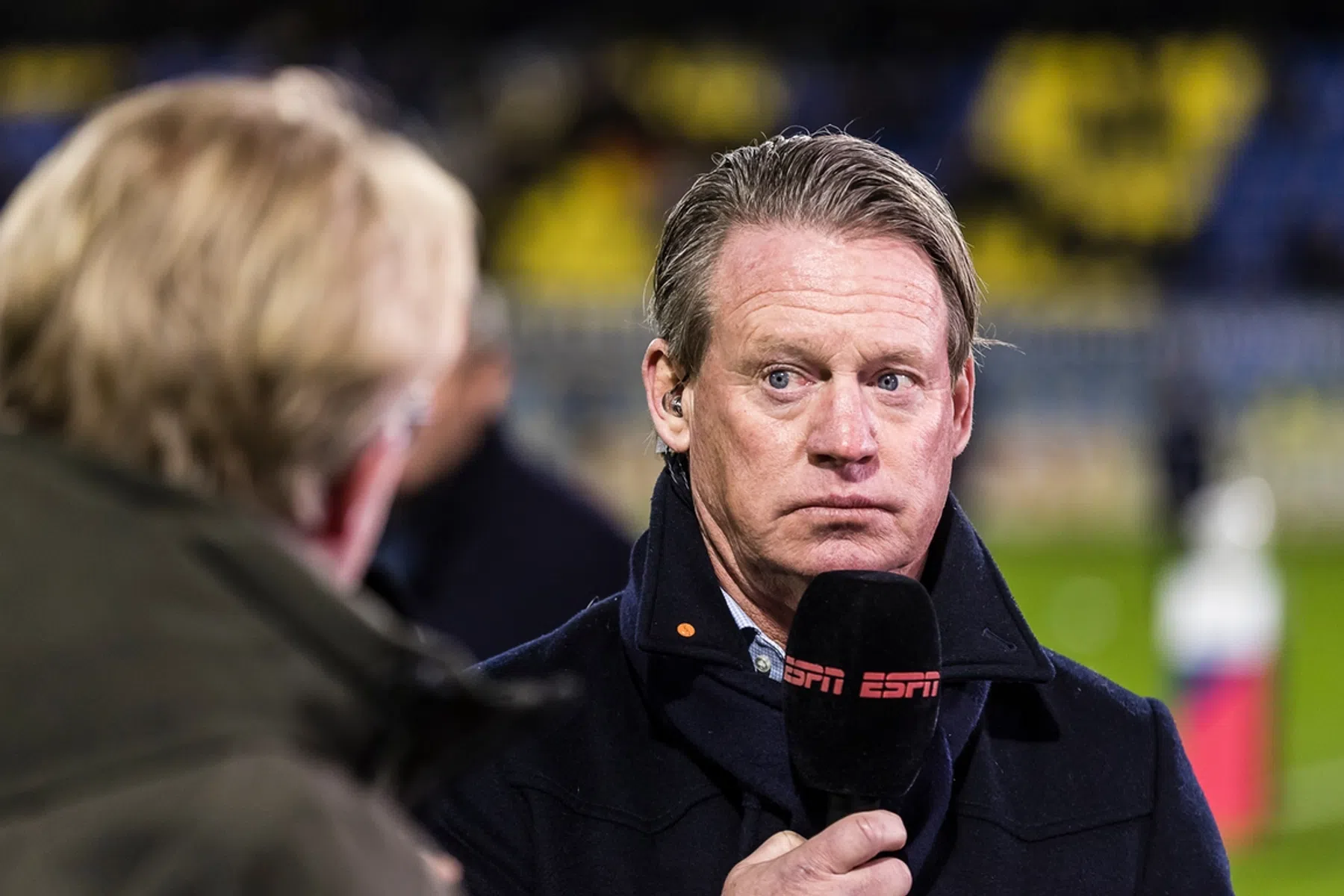 Tannane dolt met grensrechter, Mario Been aangezien voor Hans Kraay jr