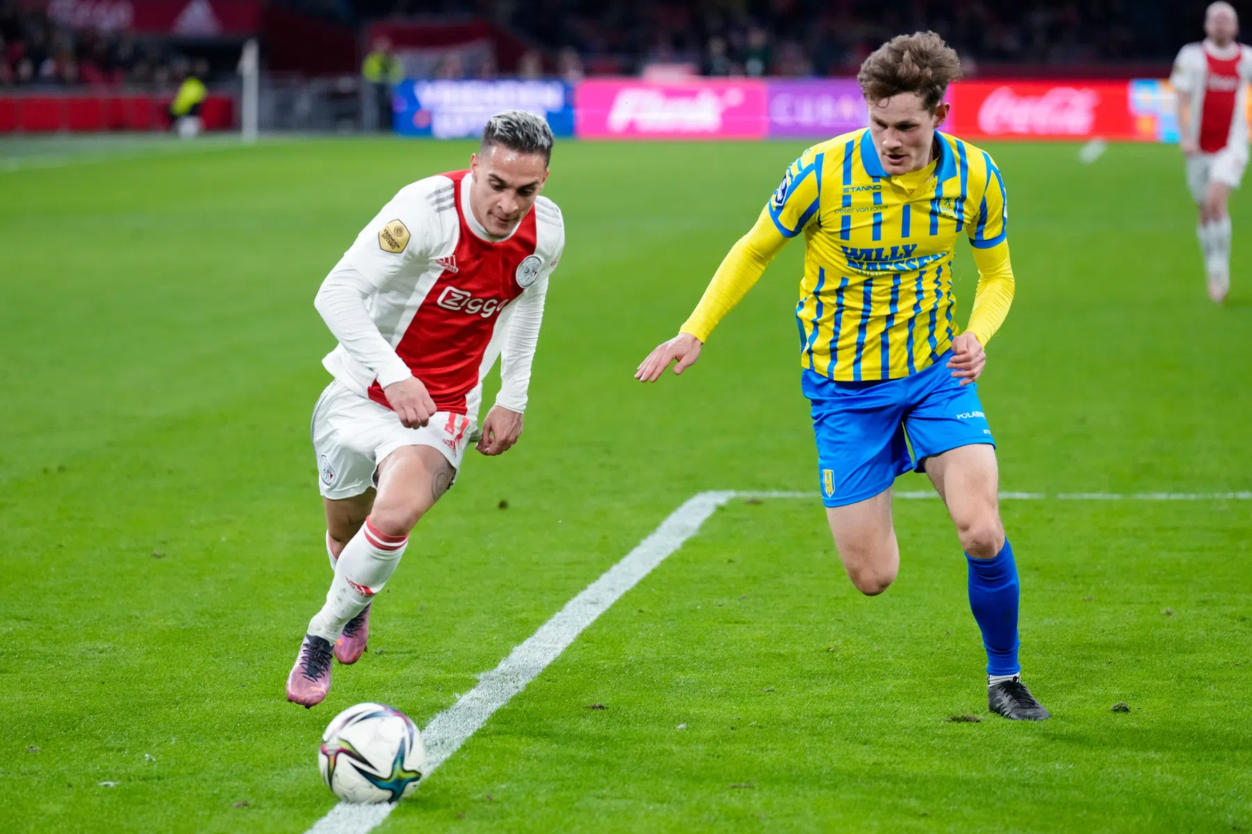 Van Hanegem niet verrast door strafschop voor Ajax