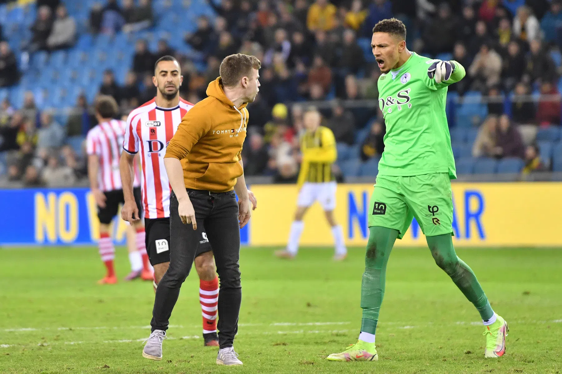 Sparta drie uur de bus in voor zes minuten voetbal: 'Het blijft heel bijzonder'