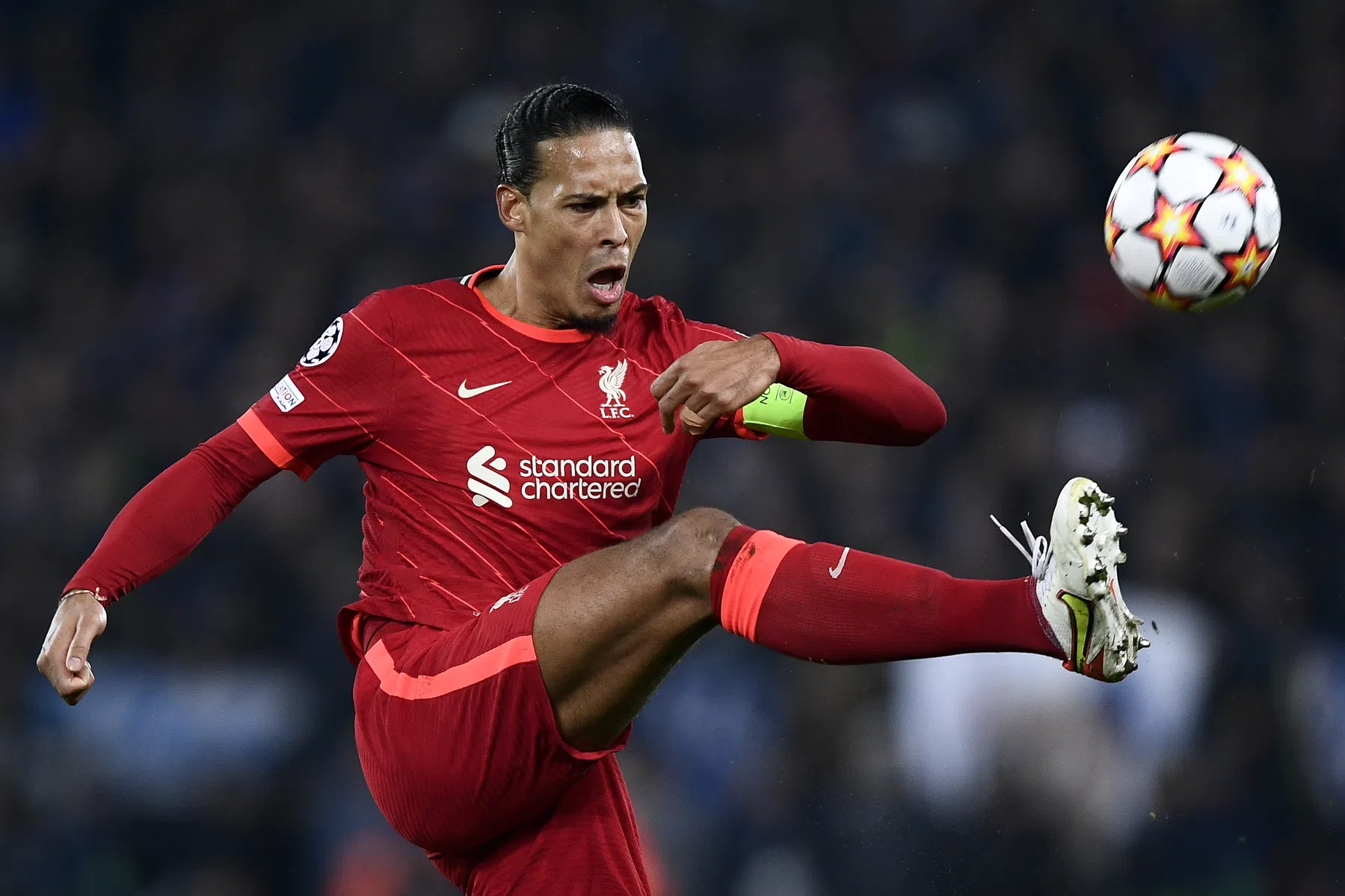 Complimenten en kritische kanttekening voor Van Dijk na optreden tegen Inter