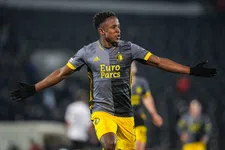 Thumbnail for article: Feyenoord wint, als Sinisterra swingt