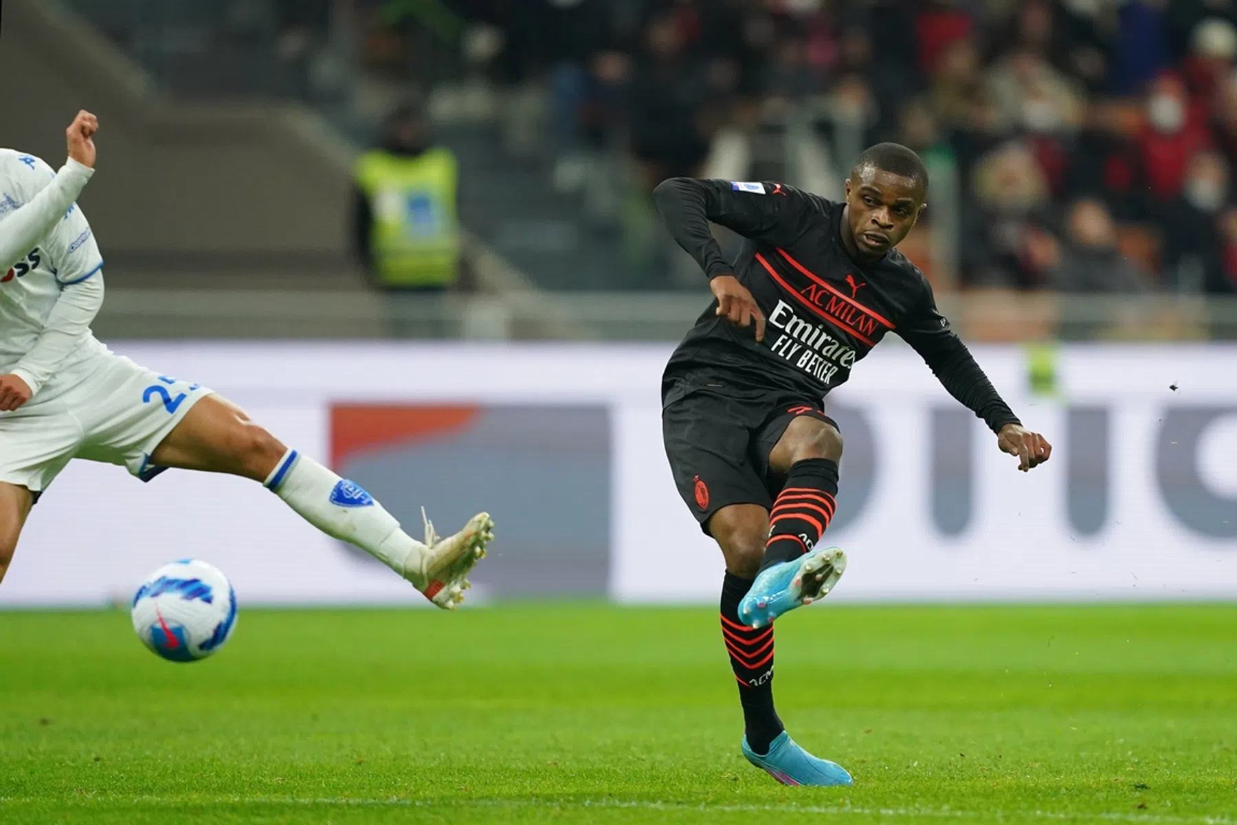 Kalulu houdt Milan met bekeken uithaal op titelkoers