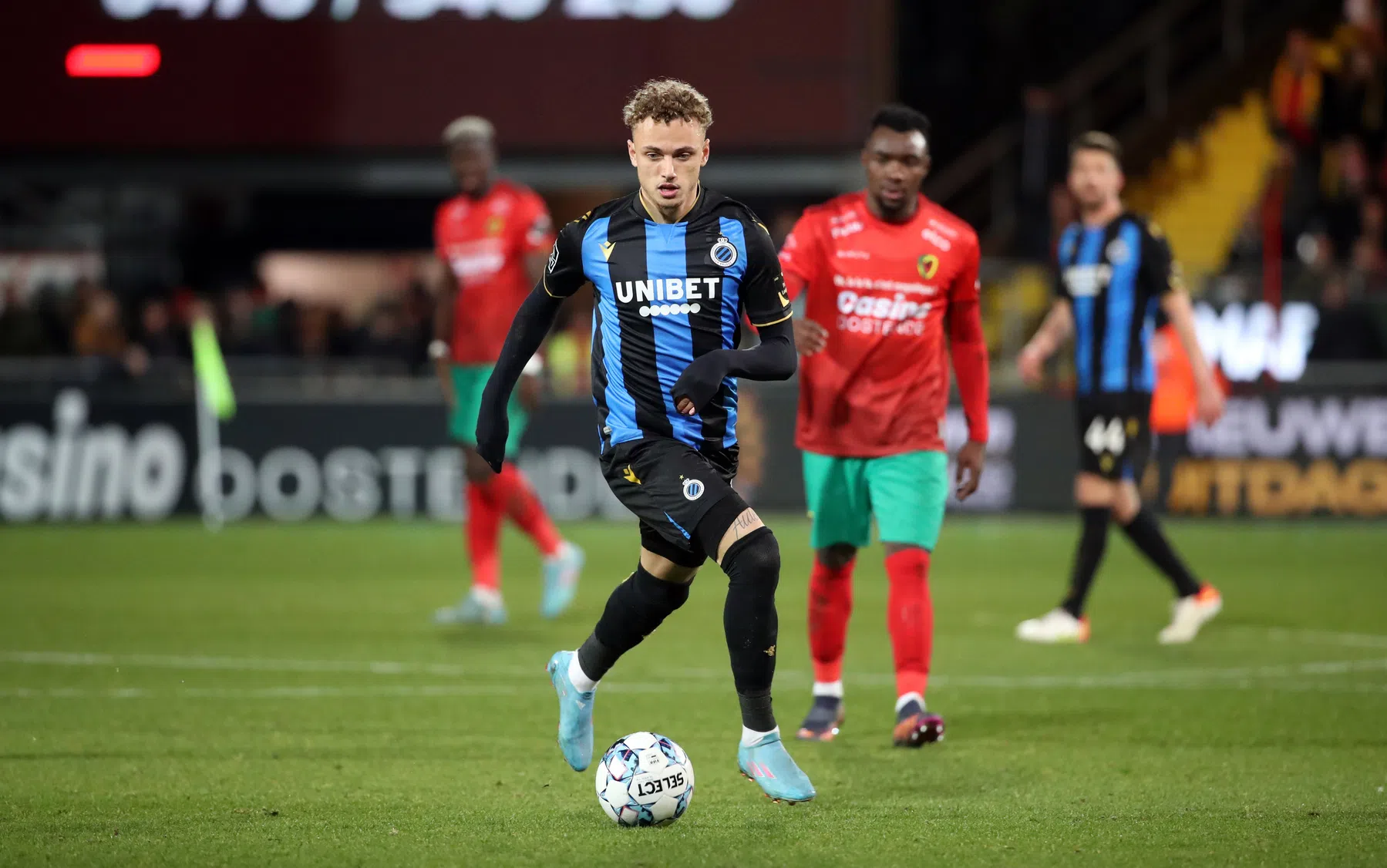 Lang steunt blunderende Scherpen