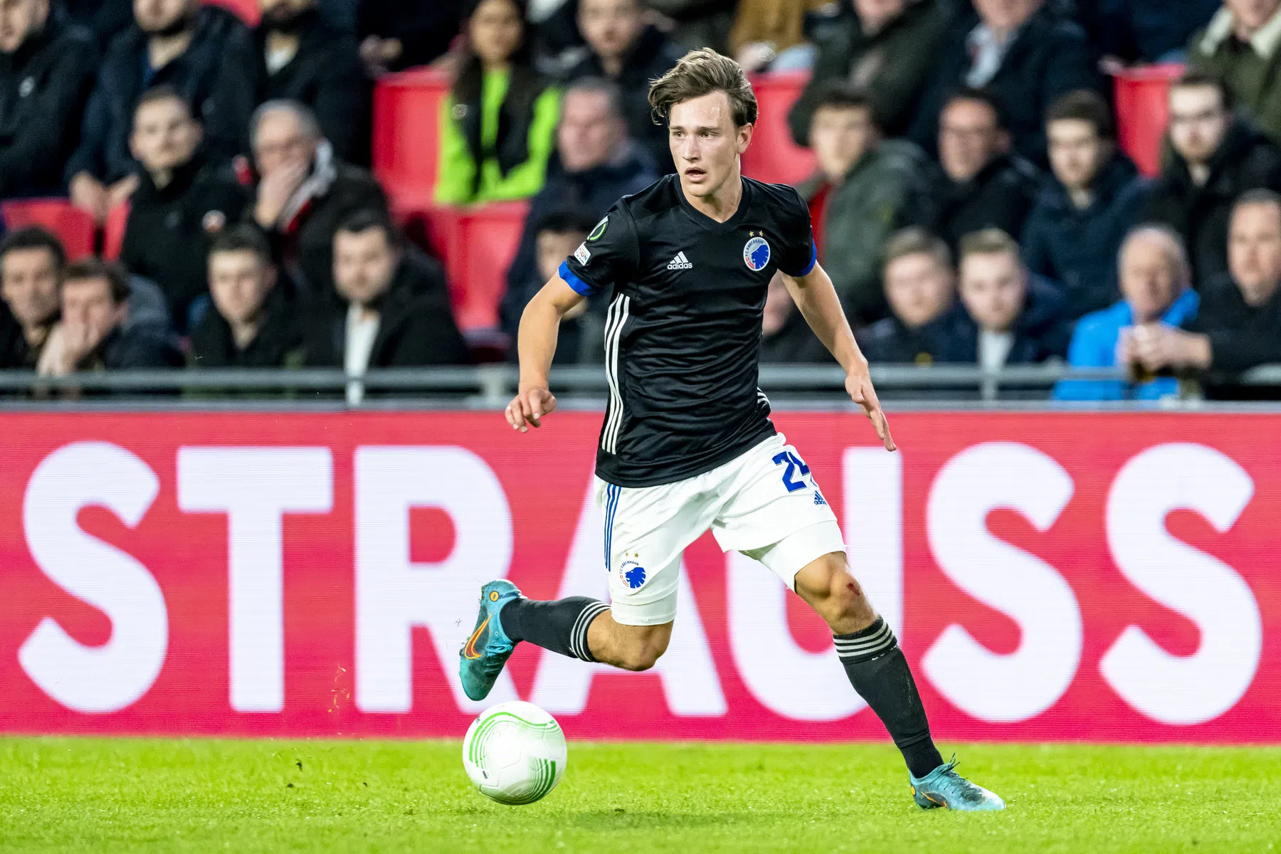 Vervanger Jørgensen bezorgt PSV-opponent Kopenhagen zege in topper
