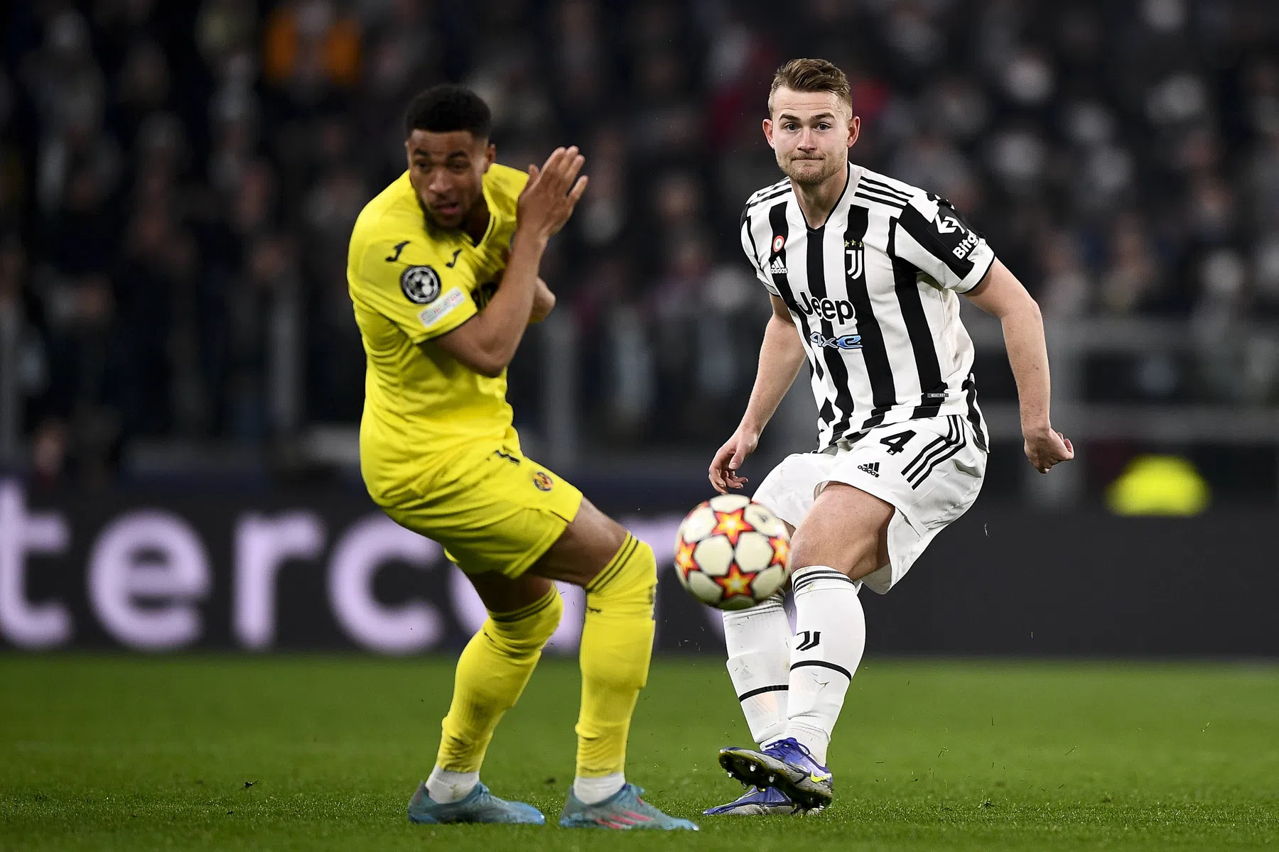 De Ligt gaat in op pijnlijke status Juve en is kritisch op zichzelf