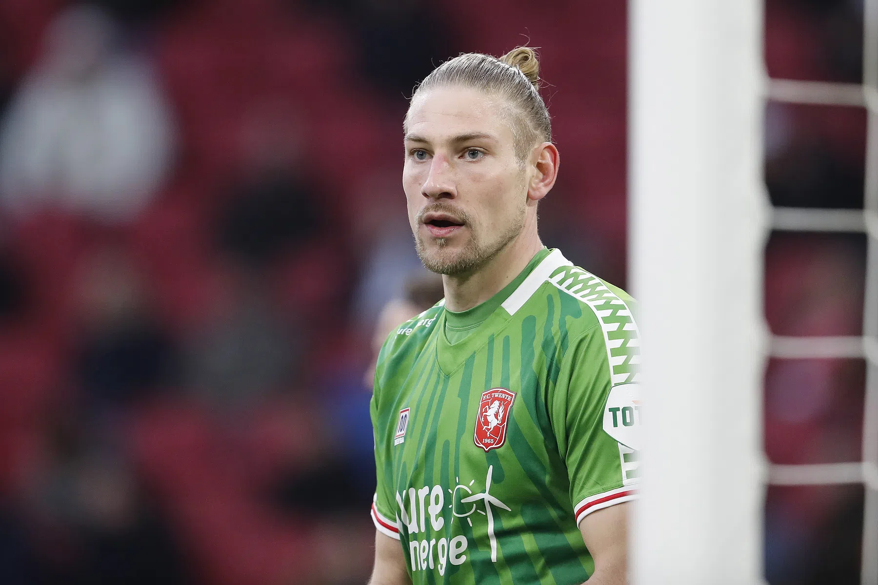 Unnerstall onderscheidt zich opnieuw: 'Wát een redding, ongelooflijk'