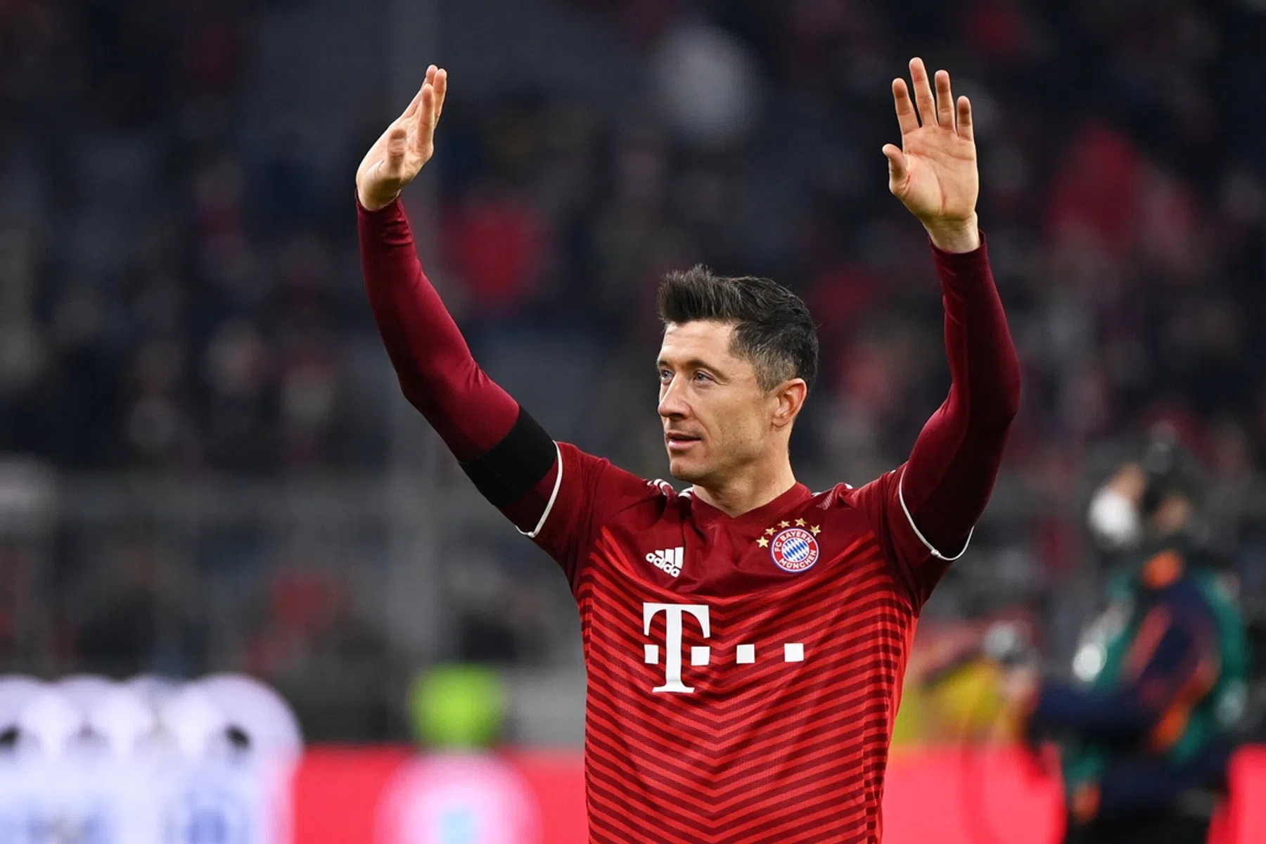 Realisme bij Bayern: 'Niet eenvoudig om Lewandowski te behouden'