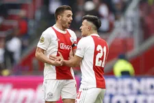 Thumbnail for article: Van Hanegem haalt uit: 'Antony doet gek, Martínez doet nog gekker'