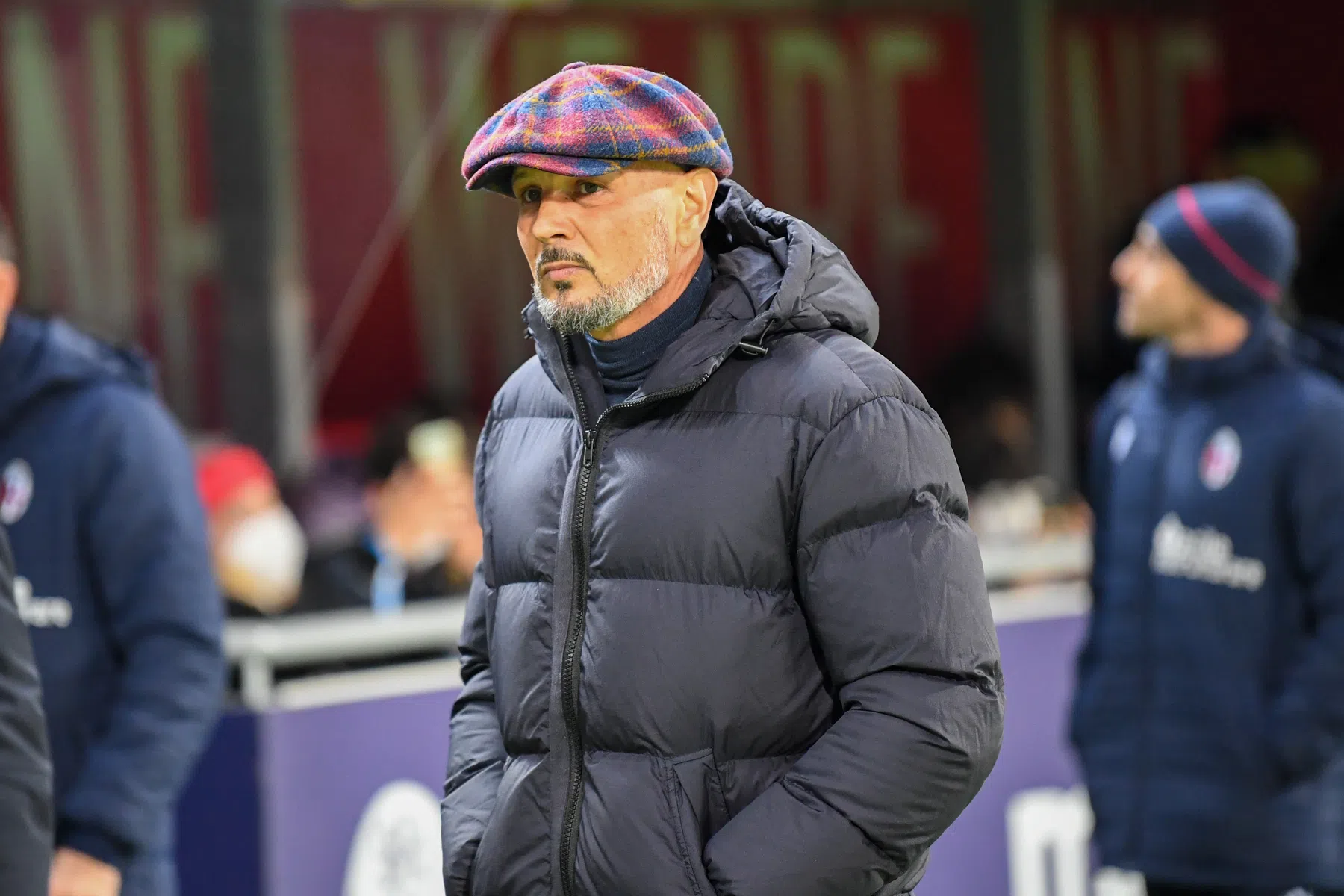 Bologna komt met fraaie geste naar door kanker getroffen Mihaljovic