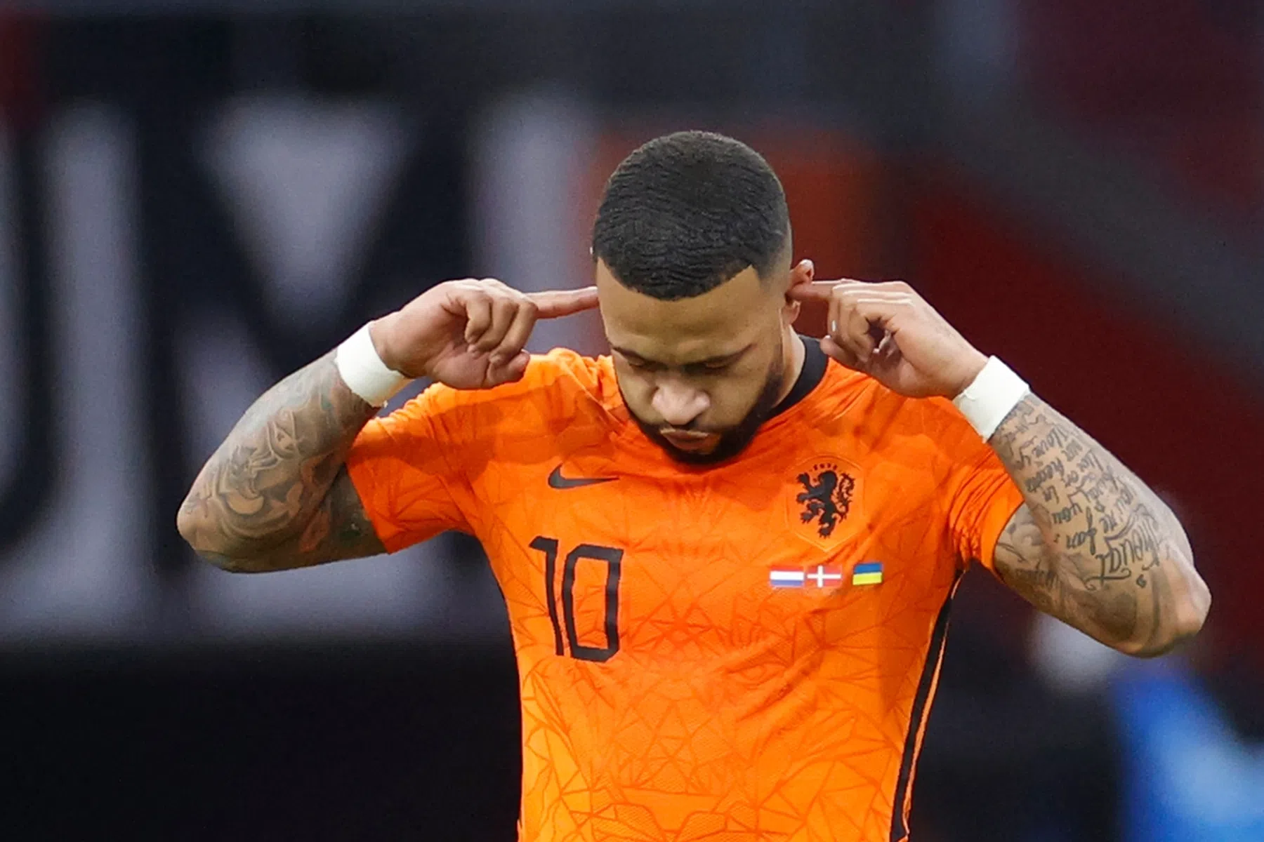 'Barcelona werkt mee aan vertrek Memphis, clubs staan in de rij' 