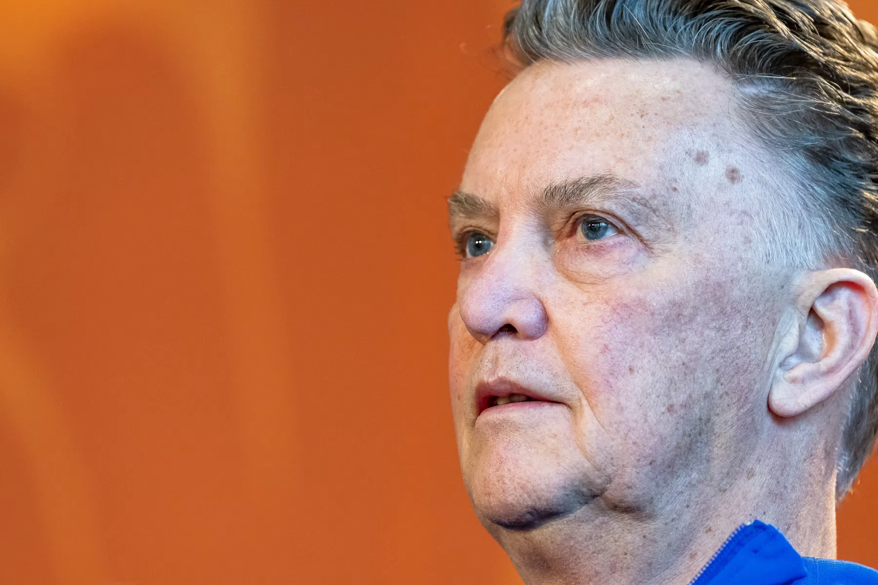 Van Gaal gaat in op wijzigingen tegen Duitsland: 'Ik wil andere spelers zien'