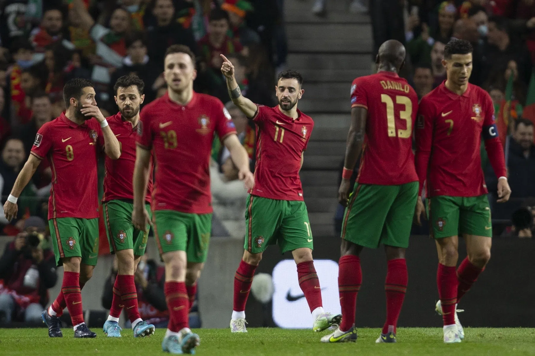 Bruno Fernandes leidt Portugal naar WK en zit indirect Oranje dwars