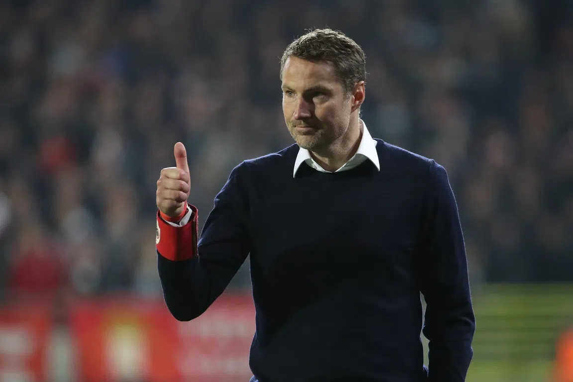 Trainer blij met Overmars: 'Positief dat we een technisch directeur hebben'