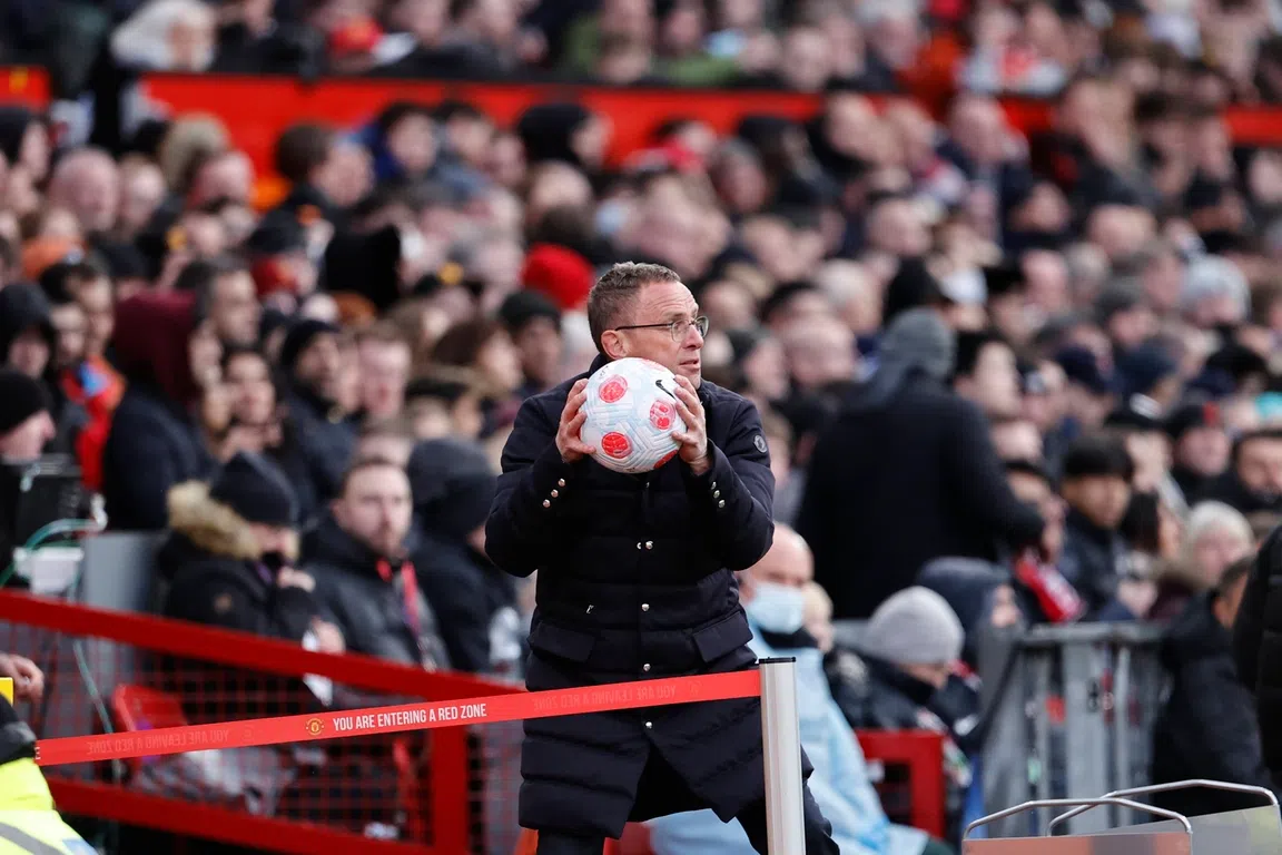 CL-ticket in gevaar voor United: 'Er is een grote schoonmaak nodig'