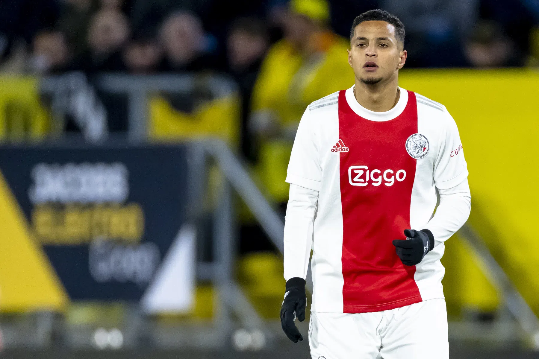 Ihattaren krijgt eerste basisplaats bij Jong Ajax
