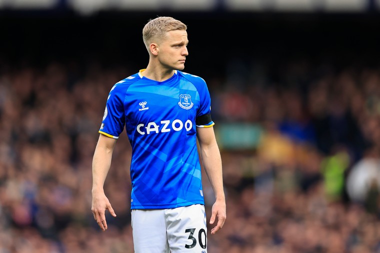 Streep door rekening van Lampard: Van de Beek mist cruciaal duel