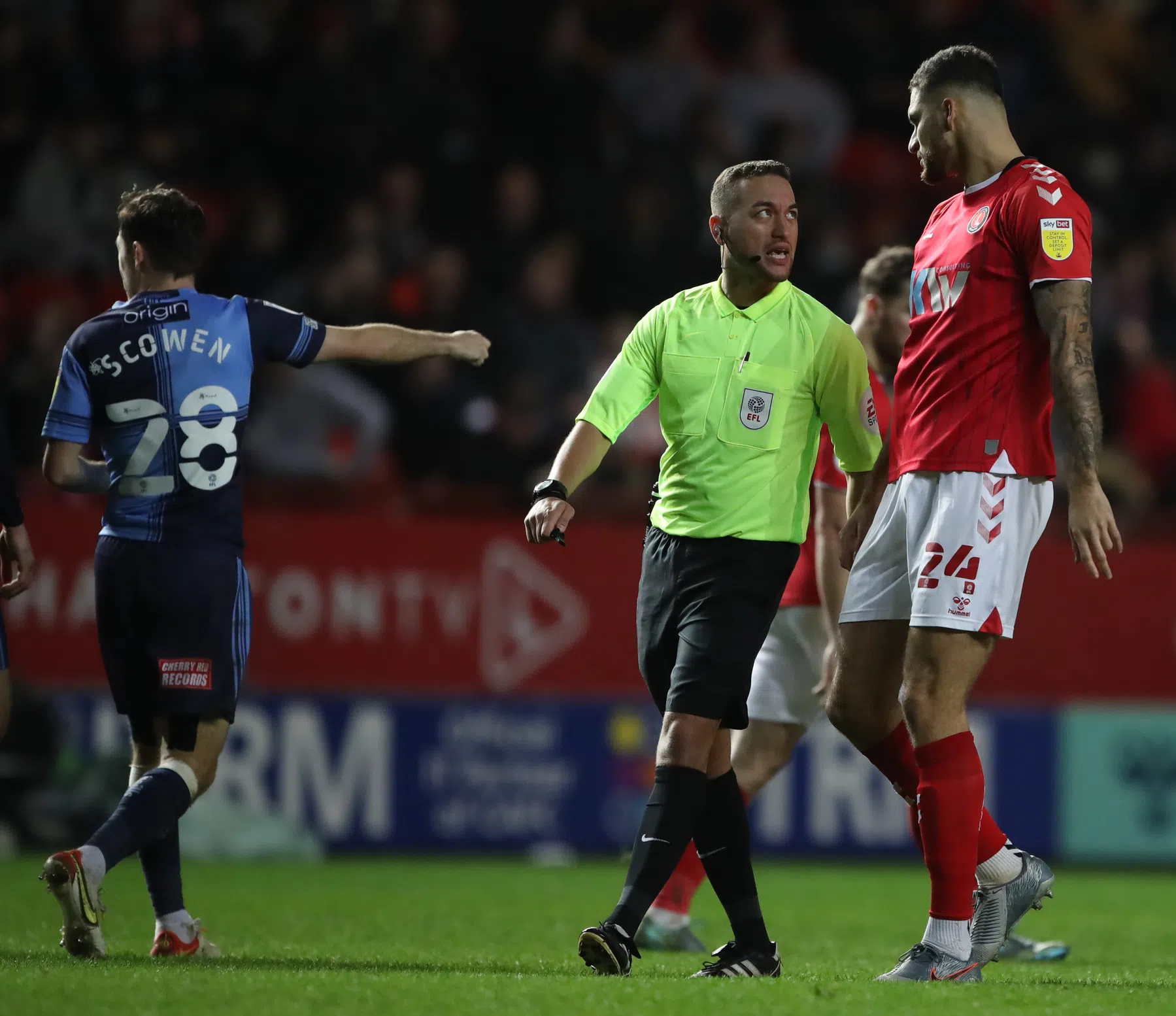 Absolute doodschop houdt gemoederen bezig in League One
