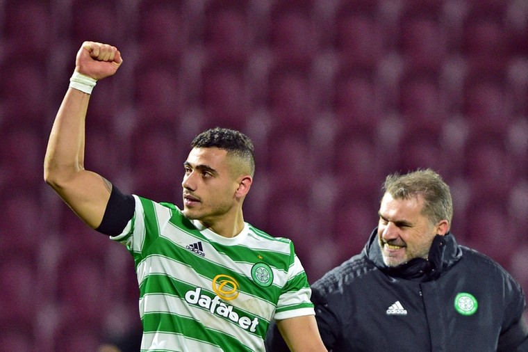 Celtic swingt, maar Giakoumakis moet race om topscorerstitel onderbreken