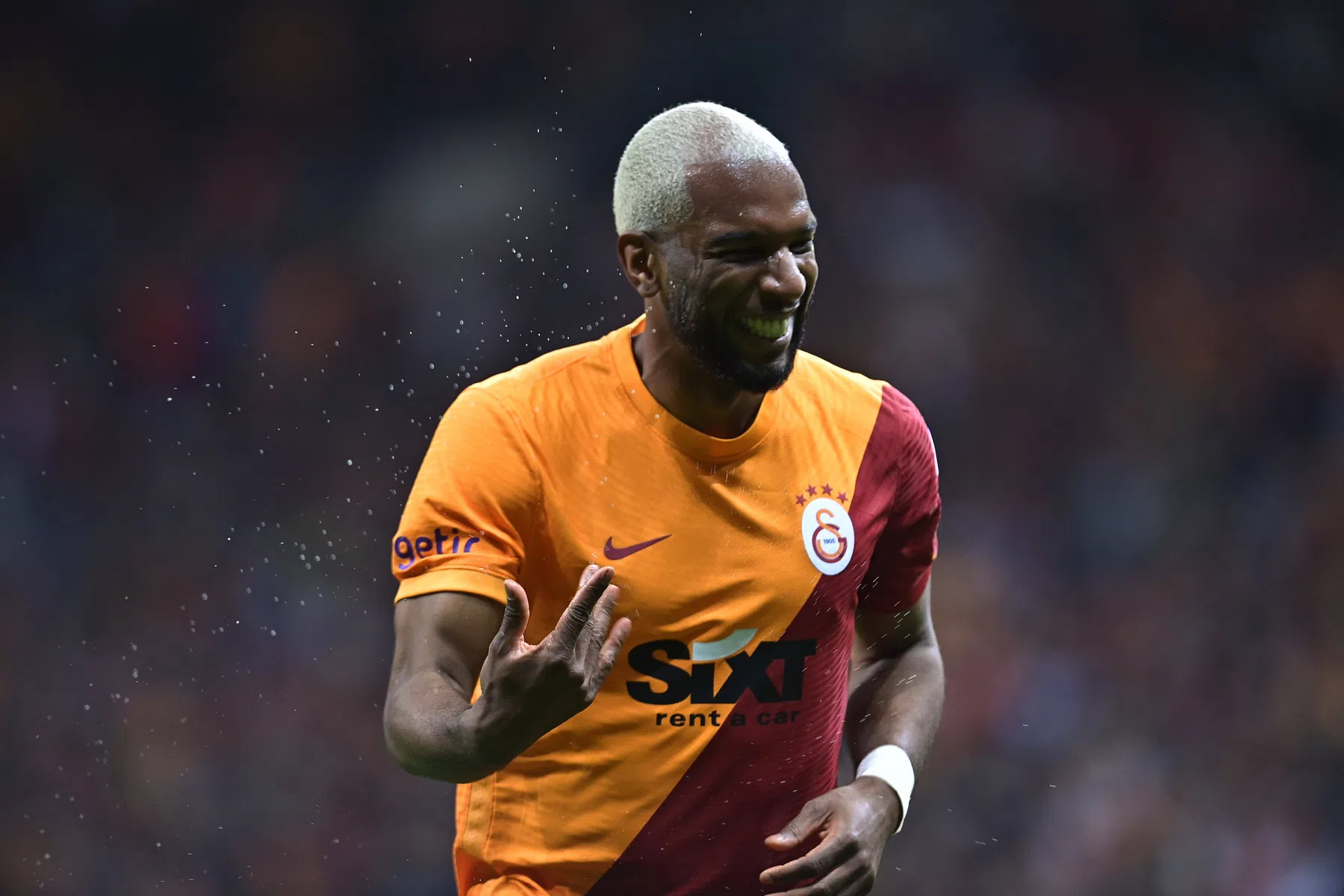 Fenerbahçe laat gevallen grootmacht Galatasaray nog dieper zinken