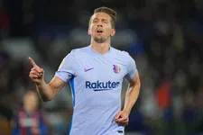 Thumbnail for article: Supersub Luuk de Jong reddende engel voor Barcelona in duel vol penalty's