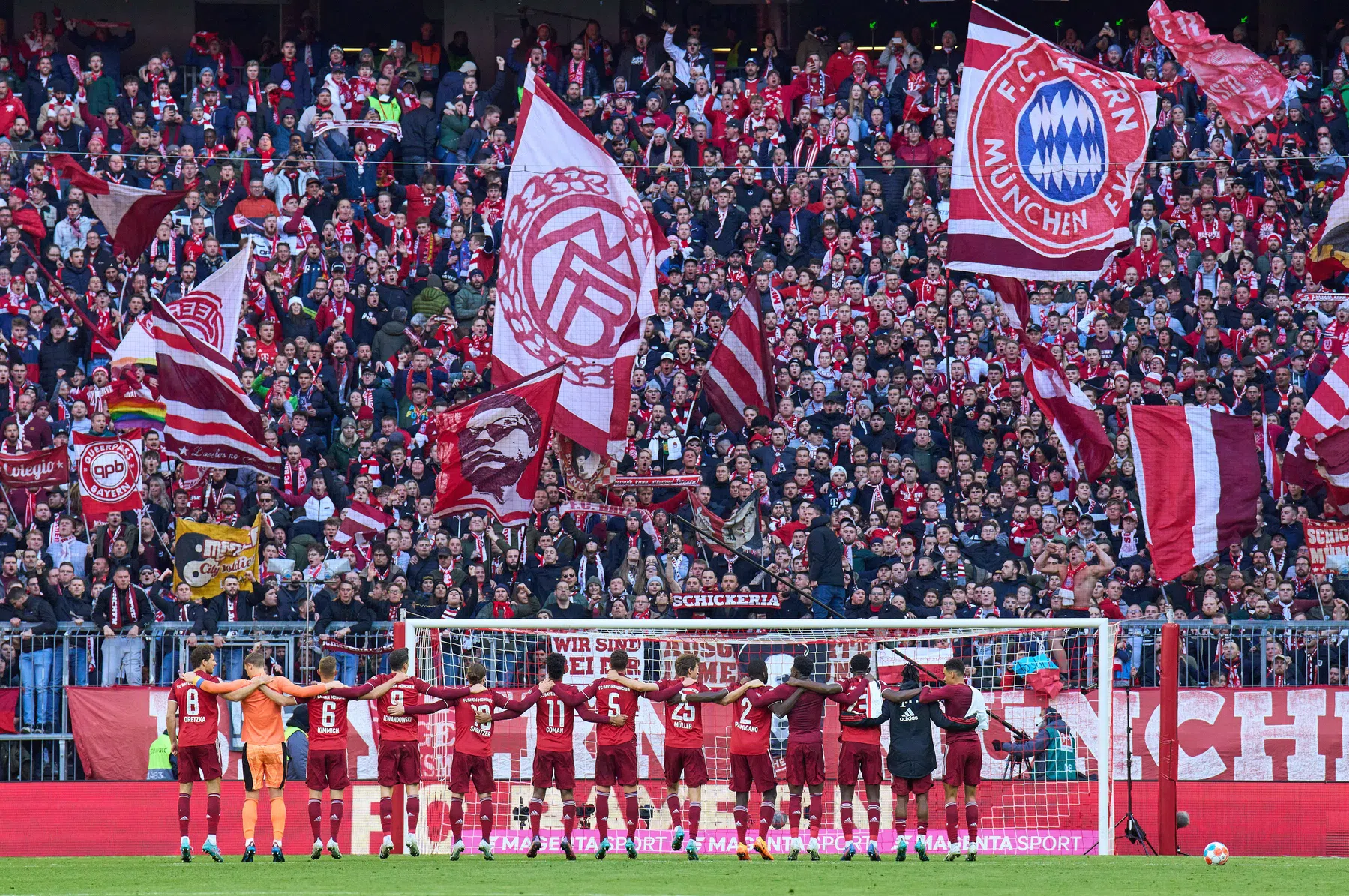 Samenvatting: Bayern zwijnt in eigen huis tegen Augsburg