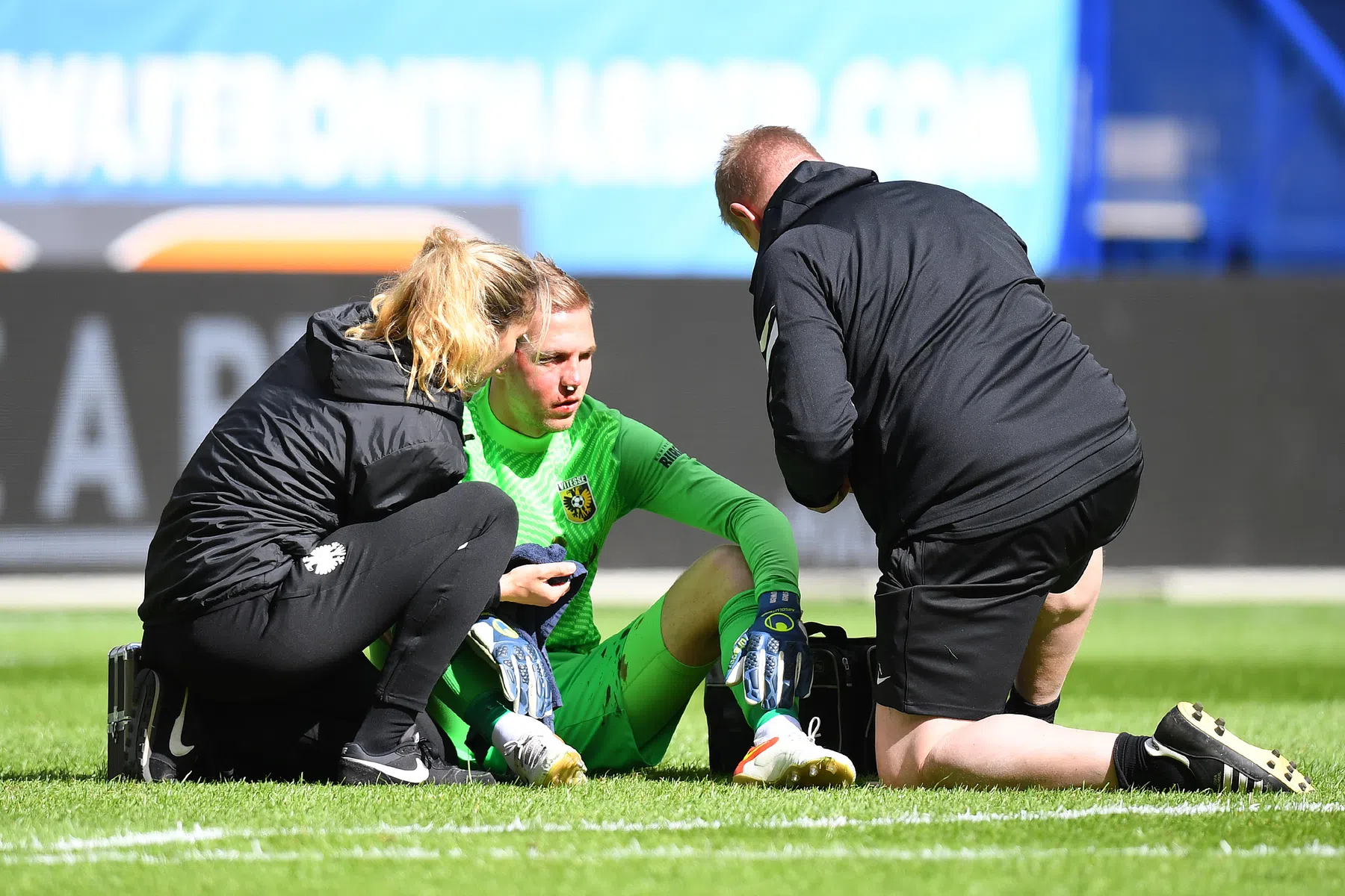 Vitesse krijgt slecht nieuws over Houwen en Wittek