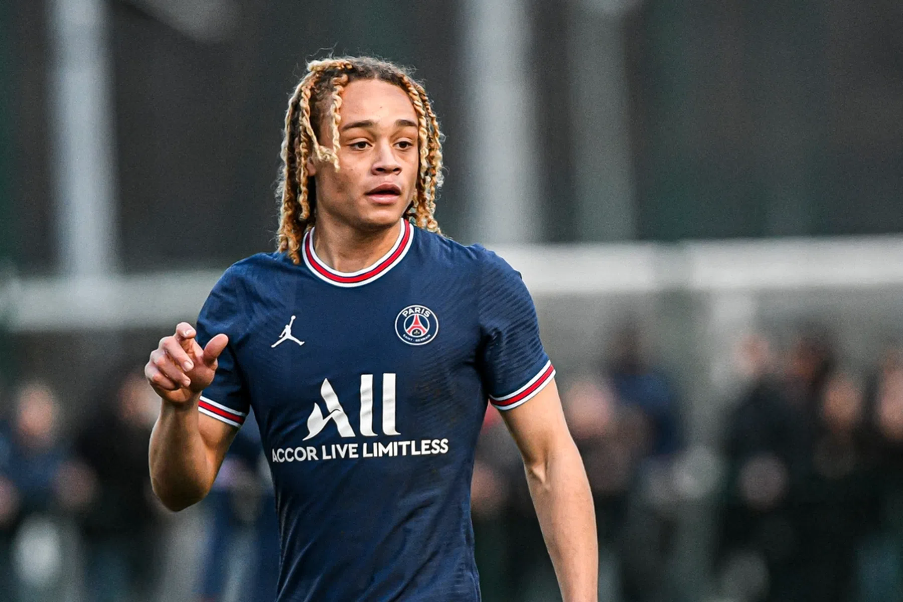 'Paris Saint-Germain hoopt nog altijd op langer verblijf Xavi Simons' 