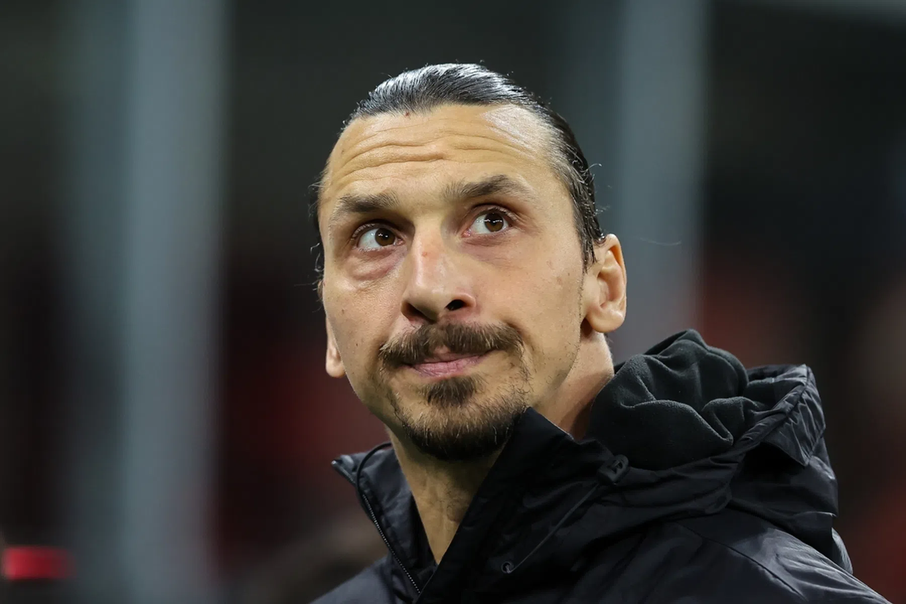 Nieuwe blessure Ibrahimovic zorgt voor discussie: 'Dan kan hij beter stoppen' 