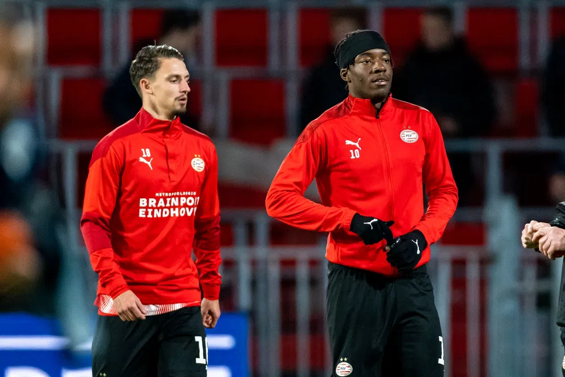 Zo lost Schmidt het ontbreken van Boscagli en Madueke bij PSV op