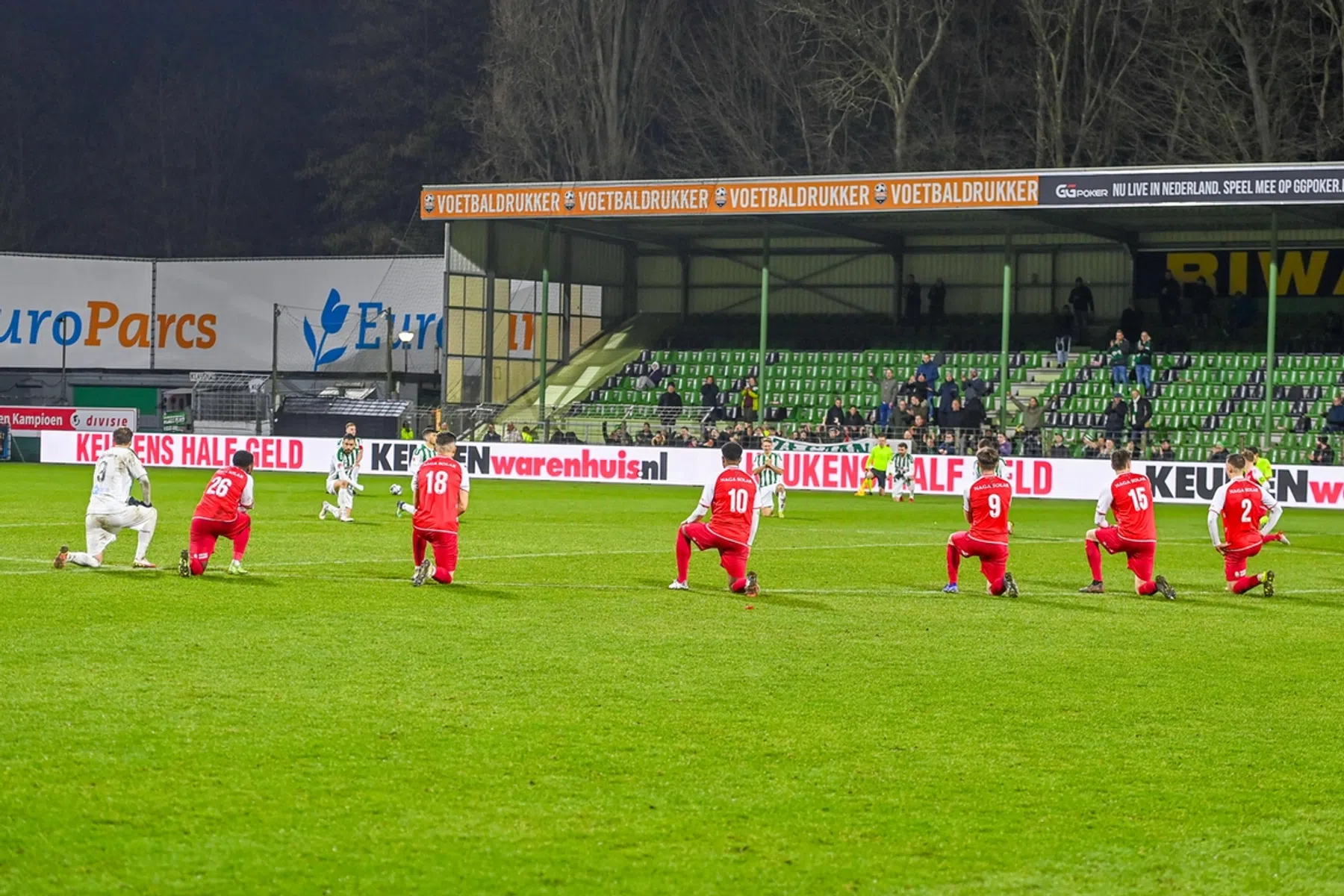 MVV-supporters krijgen stadionverbod van twintig jaar wegens racisme