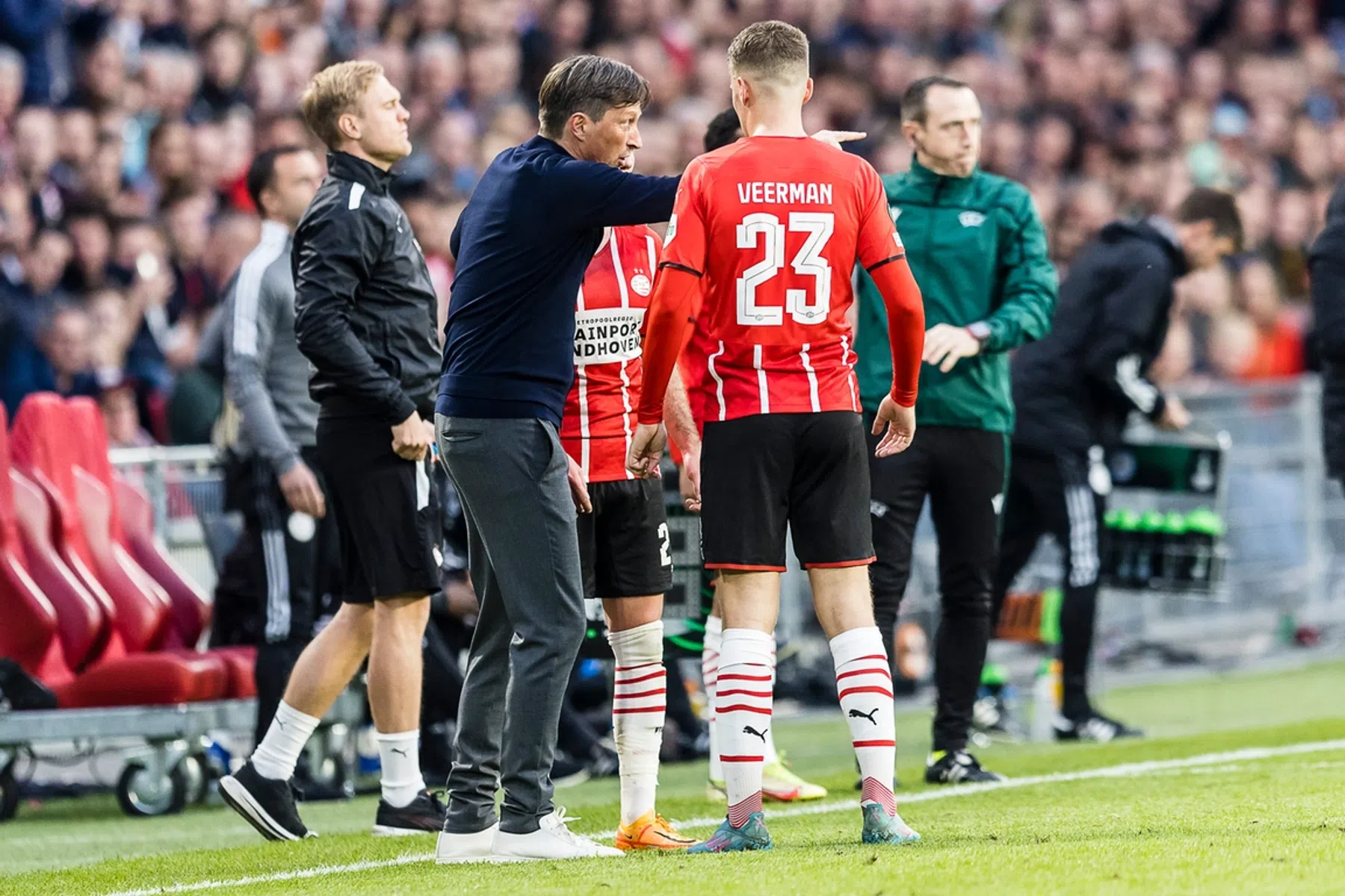 Schmidt prijst PSV ondanks uitschakeling: 'Een fantastische prestatie'