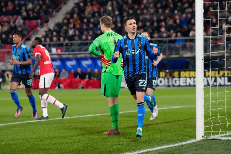 Onpasseerbaar Ajax kan Roda JC evenaren