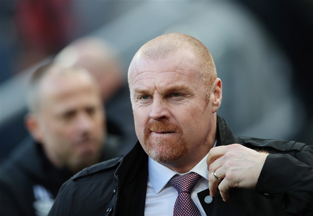 Ongeloof na ontslag Dyche bij Burnley: 'Wat een grap'