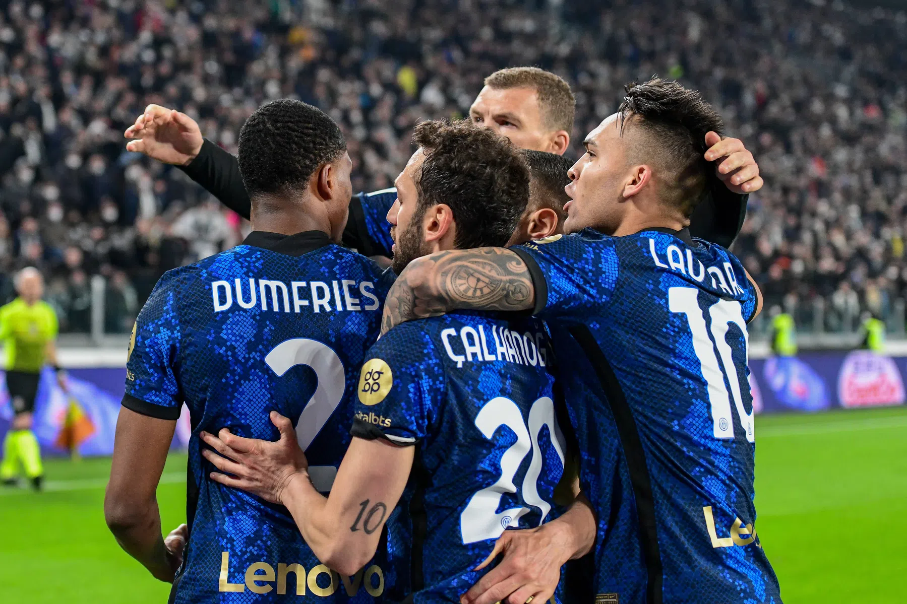 Inter met Dumfries en De Vrij terug aan kop in Serie A
