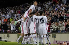 Thumbnail for article: Consequenties na zwart-witte avond in Camp Nou: 'Ik schaam me'