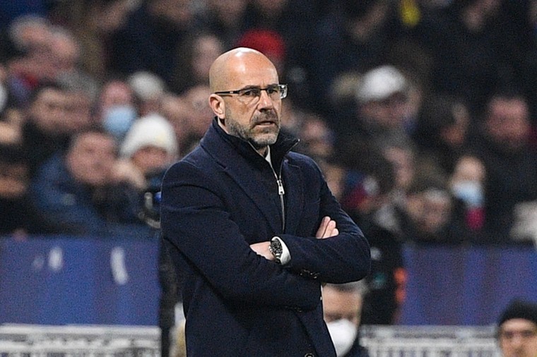 Teleurgestelde Bosz krijgt vraag over toekomst na roemloze uitschakeling