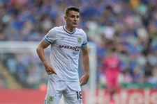 Thumbnail for article: Scorende Weghorst juicht niet na horrorblessure bij Burnley