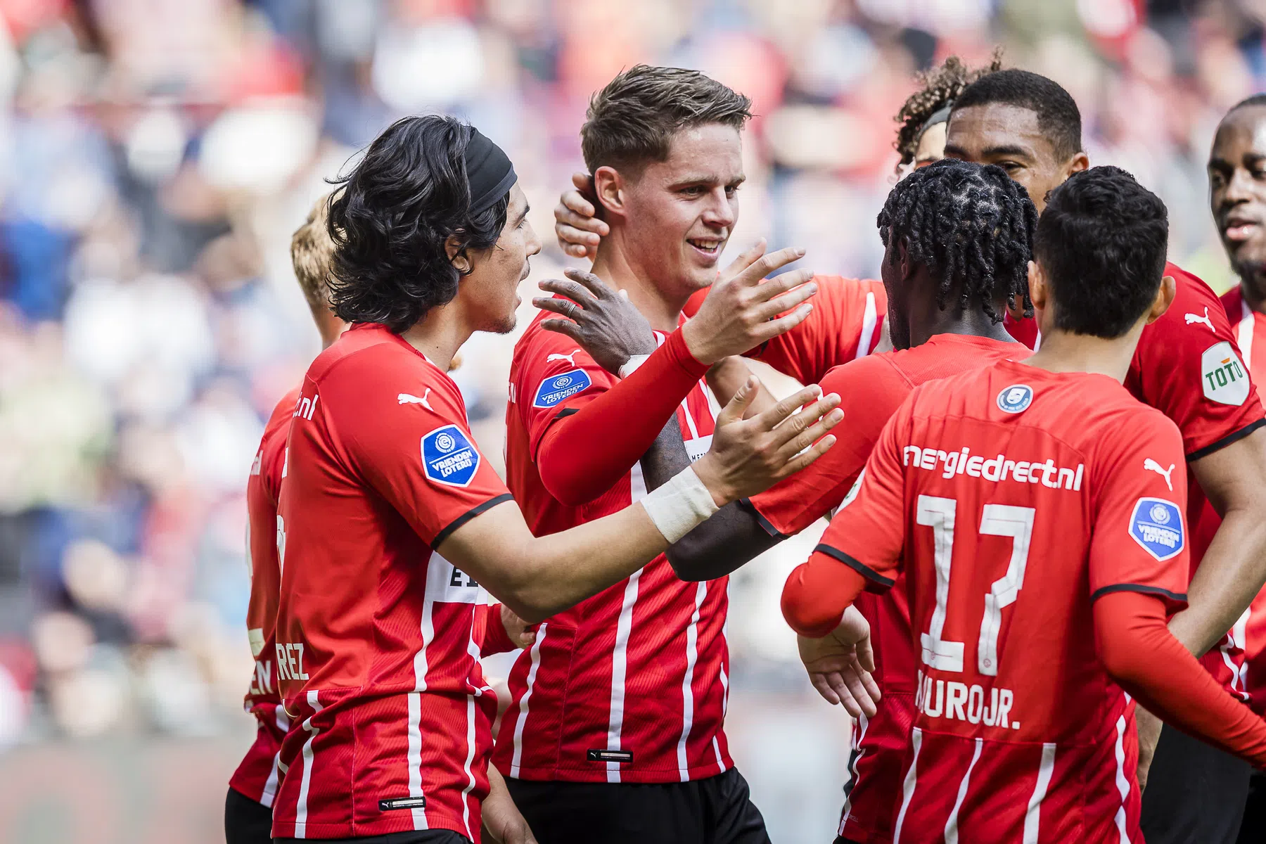 Opstelling PSV: Schmidt kiest ook tegen Ajax voor Veerman