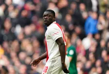 Thumbnail for article: Opstelling Ajax: Brobbey in de basis, Ihattaren op de bank