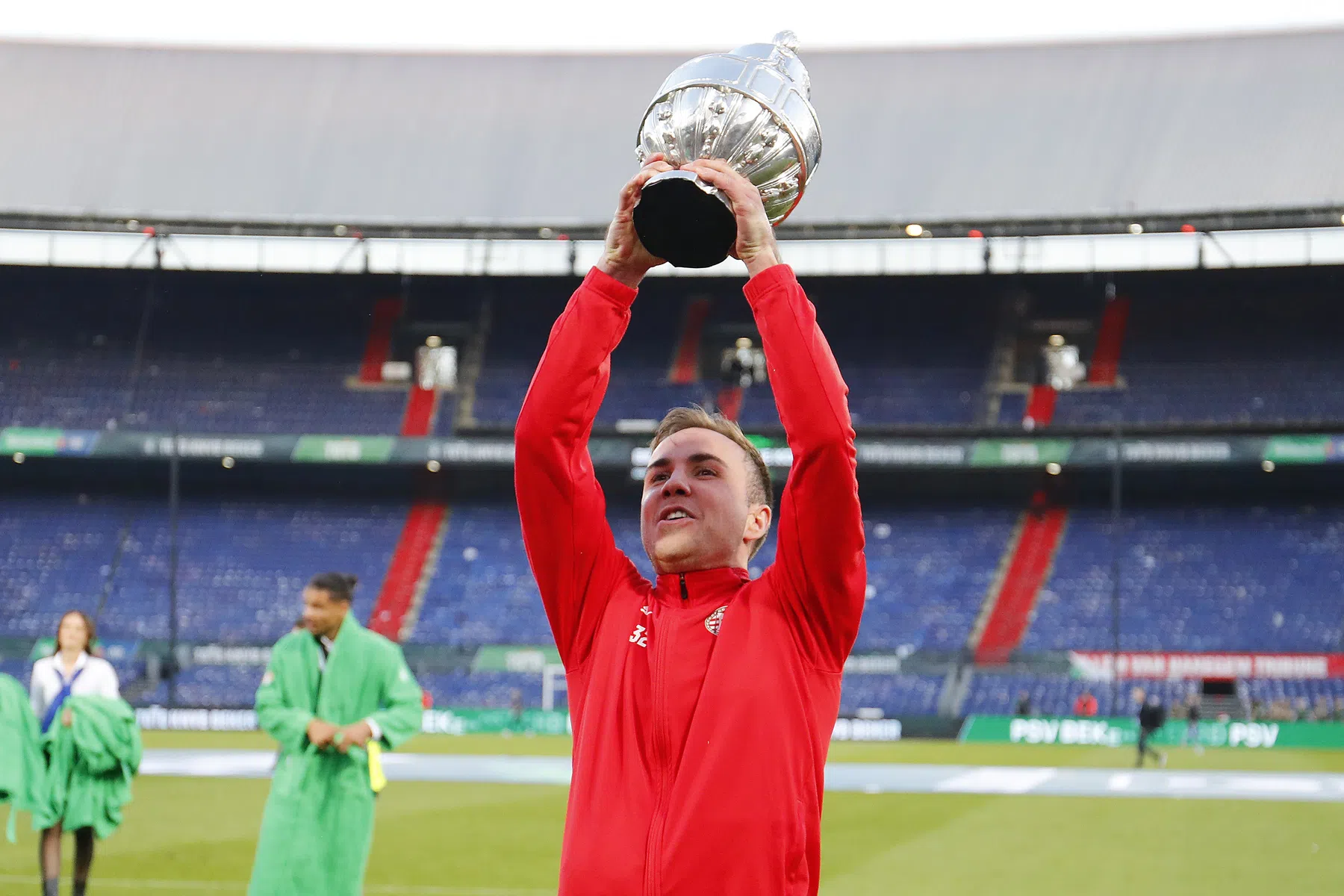 Mario Götze bepaalt finale met nieuwe wapens